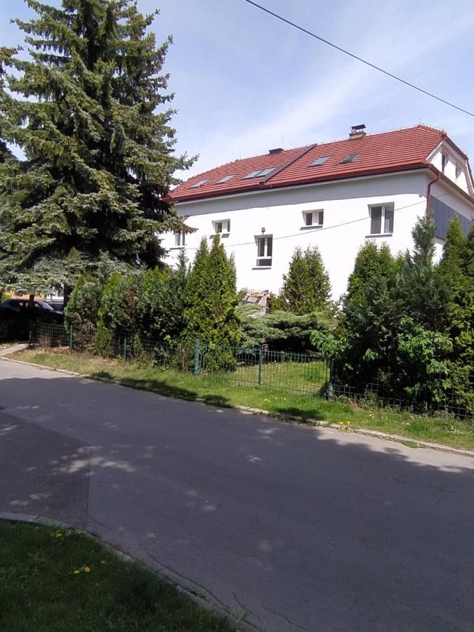 Apartman Fillomena Liptovský Mikuláš Exterior foto